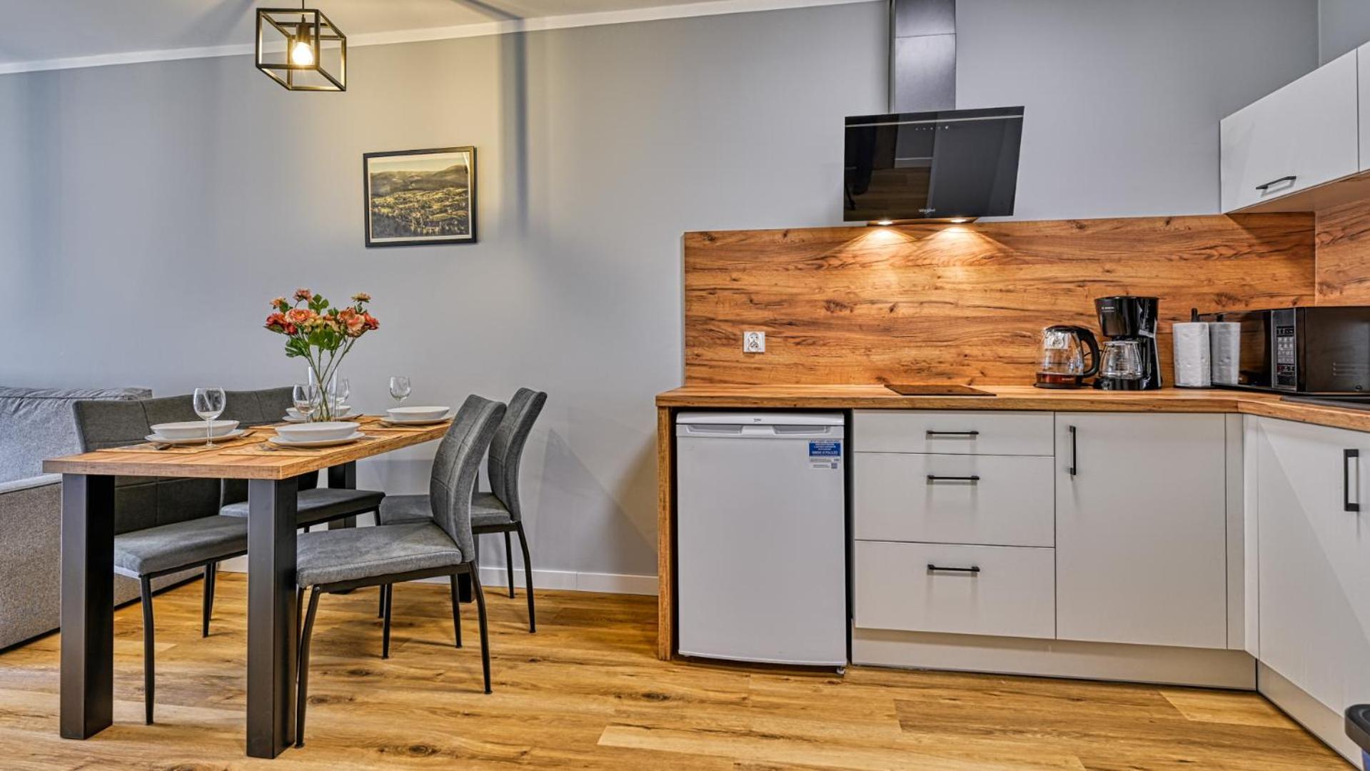 Apartamenty Royal Aparts Centrum - Kilinskiego 17A Przy Wyciagu, Blisko Szlakow Szklarska Poreba Luaran gambar