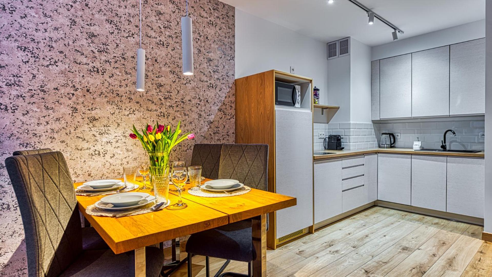 Apartamenty Royal Aparts Centrum - Kilinskiego 17A Przy Wyciagu, Blisko Szlakow Szklarska Poreba Luaran gambar