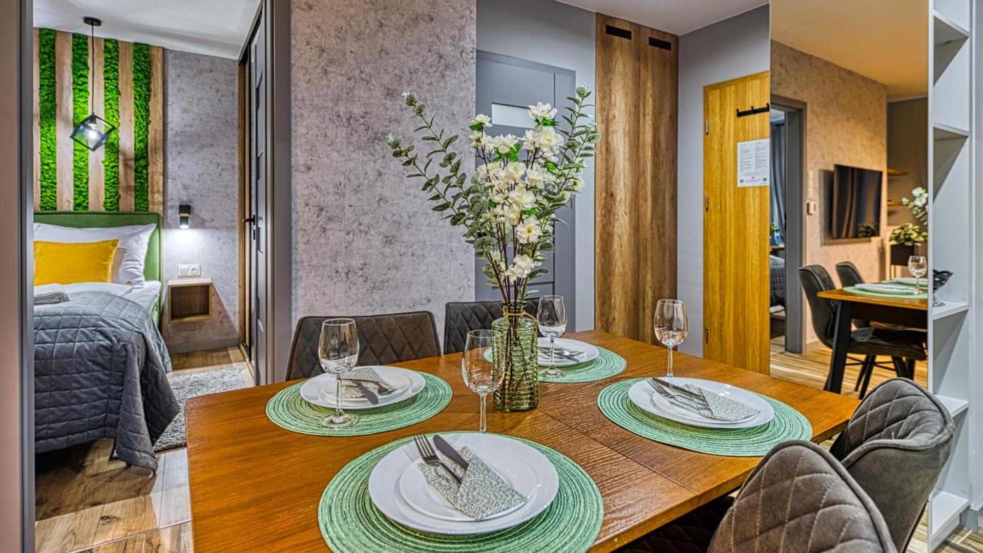Apartamenty Royal Aparts Centrum - Kilinskiego 17A Przy Wyciagu, Blisko Szlakow Szklarska Poreba Luaran gambar